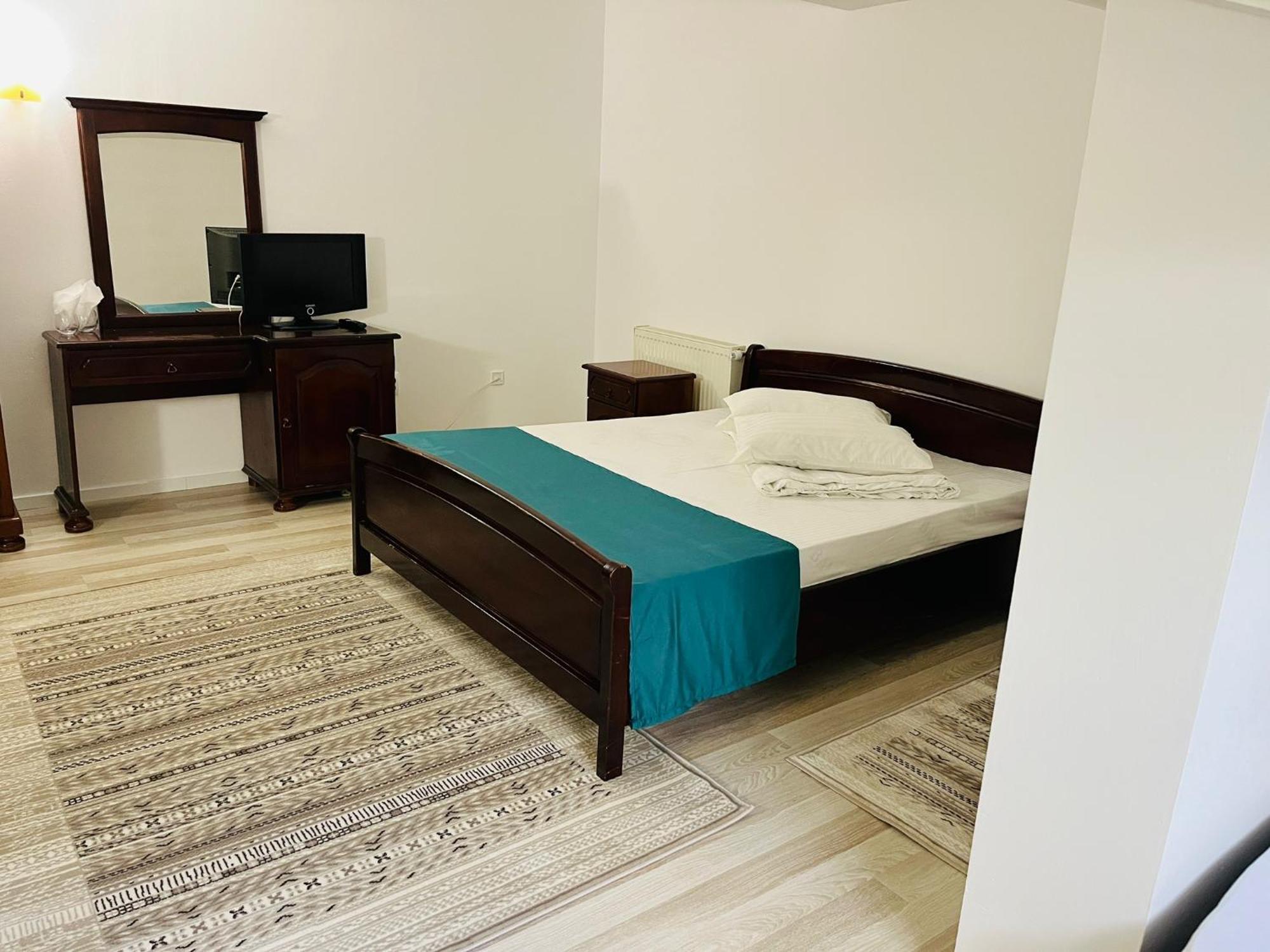 Pensiunea Poiana Verde Slanic Moldova Ngoại thất bức ảnh